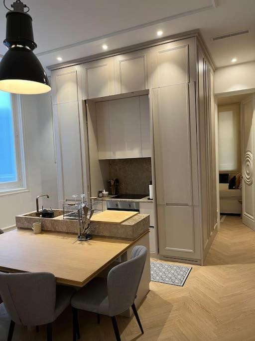 El Botones - Nuevo Apartamento De Diseno Barco Madrid Kültér fotó